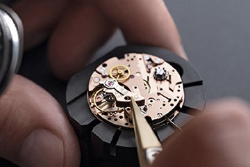 贵阳劳力士表保养机芯多少钱