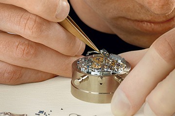 贵阳劳力士石英表机芯清洗费用